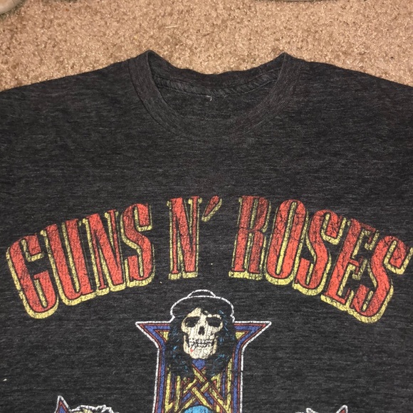 Tops - Guns N’ Roses Tshirt!!!